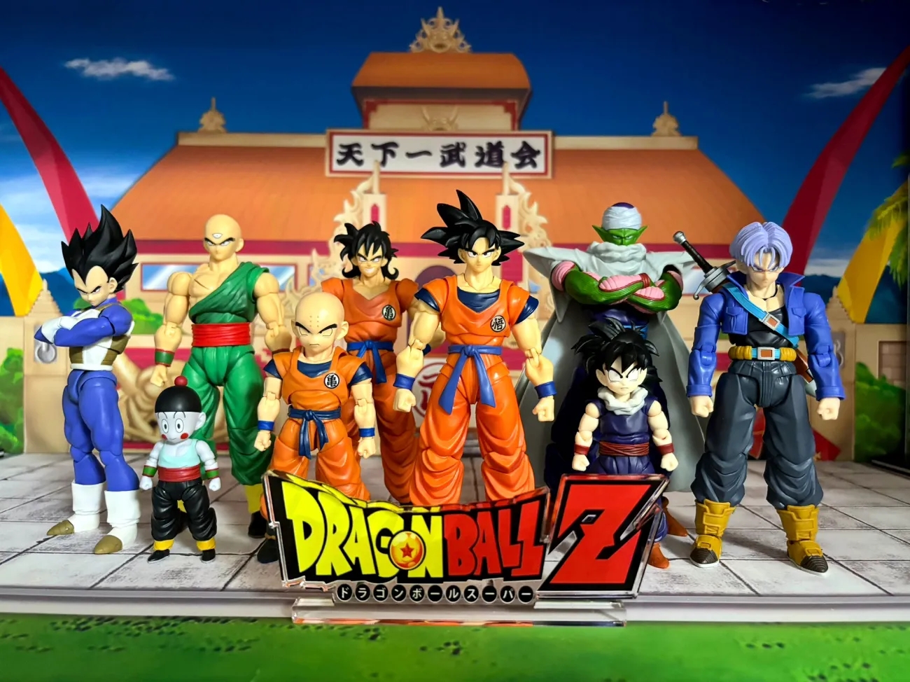 Anime Dragon Ball LOGO Base Wh - Action Figure Stand avis et prix